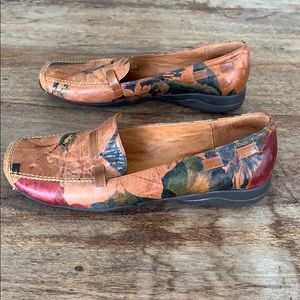 Floral Leather Loafers - Sz 6.5 NWOT